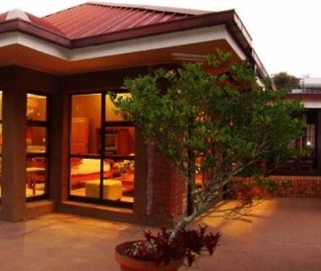 Ku De Ta B&B ไวท์ริเวอร์ ภายนอก รูปภาพ